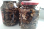 Опята маринованные