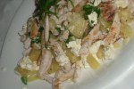 Салат из курицы и ананасами
