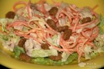 Салат с корейской морковью, копченой курицей и болгарским перцем