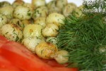 Отварной картофель "с укропом"